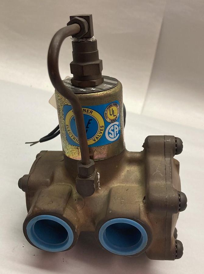 Skinner Valve,LP3LB5150,Solenoid 10V 3/4PSI w/ 3 Port Valve