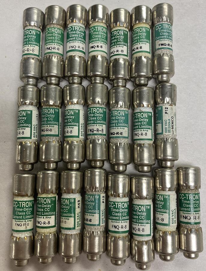 Cooper Bussmann,FNQ-R-8 CC-TRON,Fuse Lot Of 22 NOS
