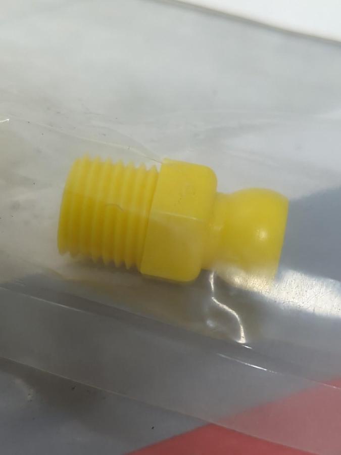 SNAP FLOW,48485098,1/4 INCH NPT CONNECTORS 4 PIECE PACK NOS