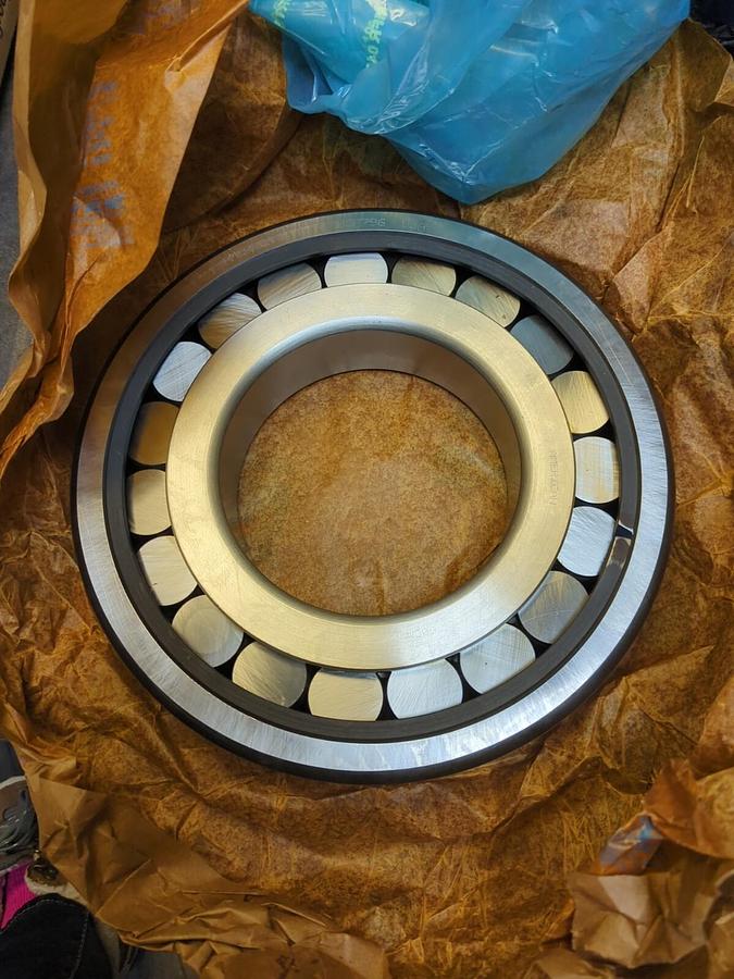 AMERICAN ROLLER BEARING,XJ 60CF796,SINGLE ROW BALL BEARING 6 INCH BORE NOS