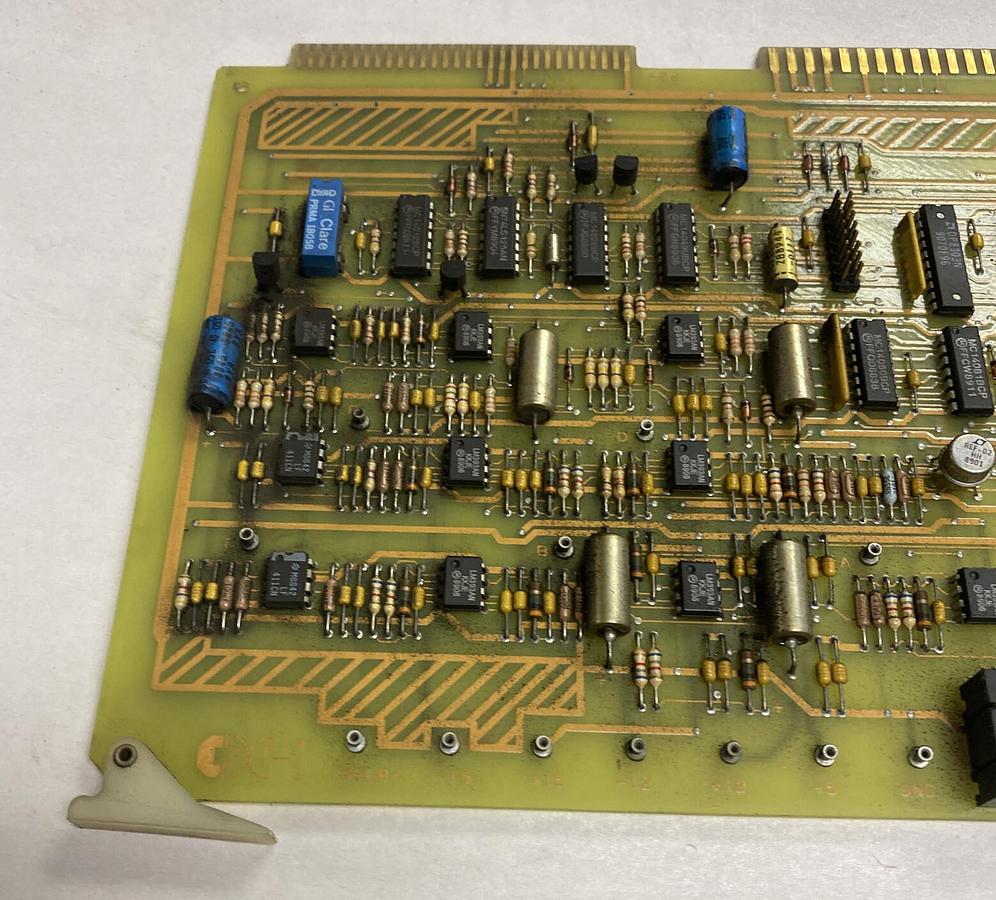 Used MILACRON,3-531-4380A,BUS ADAPTER BOARD