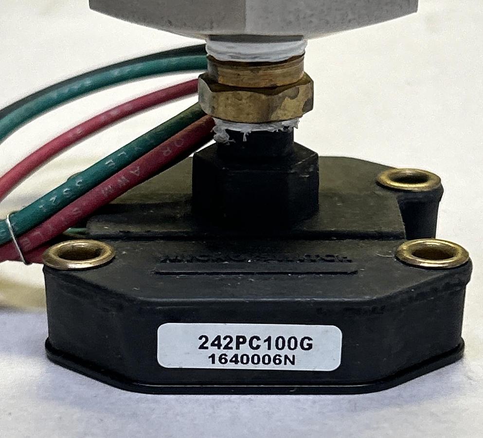 Used HONEYWELL MICRO SWITCH,242PC100G,PRESSURE TRANSMITTER TRANSDUCER SENSOR