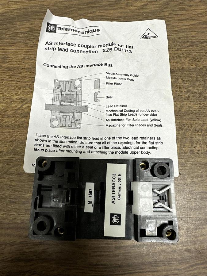 Telemechanique,ZXS DE1113,Flat Cable Lower Part