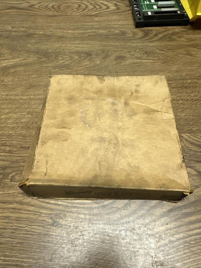 Used Browning,6028 x 1-1/2,28 Tooth Sprocket 50 Chain