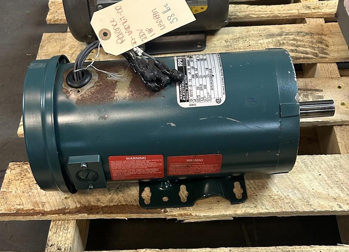 Used RELIANCE,6910767-00,DC MOTOR 1HP 230V 1150RPM SMG0056HCZ FRAME