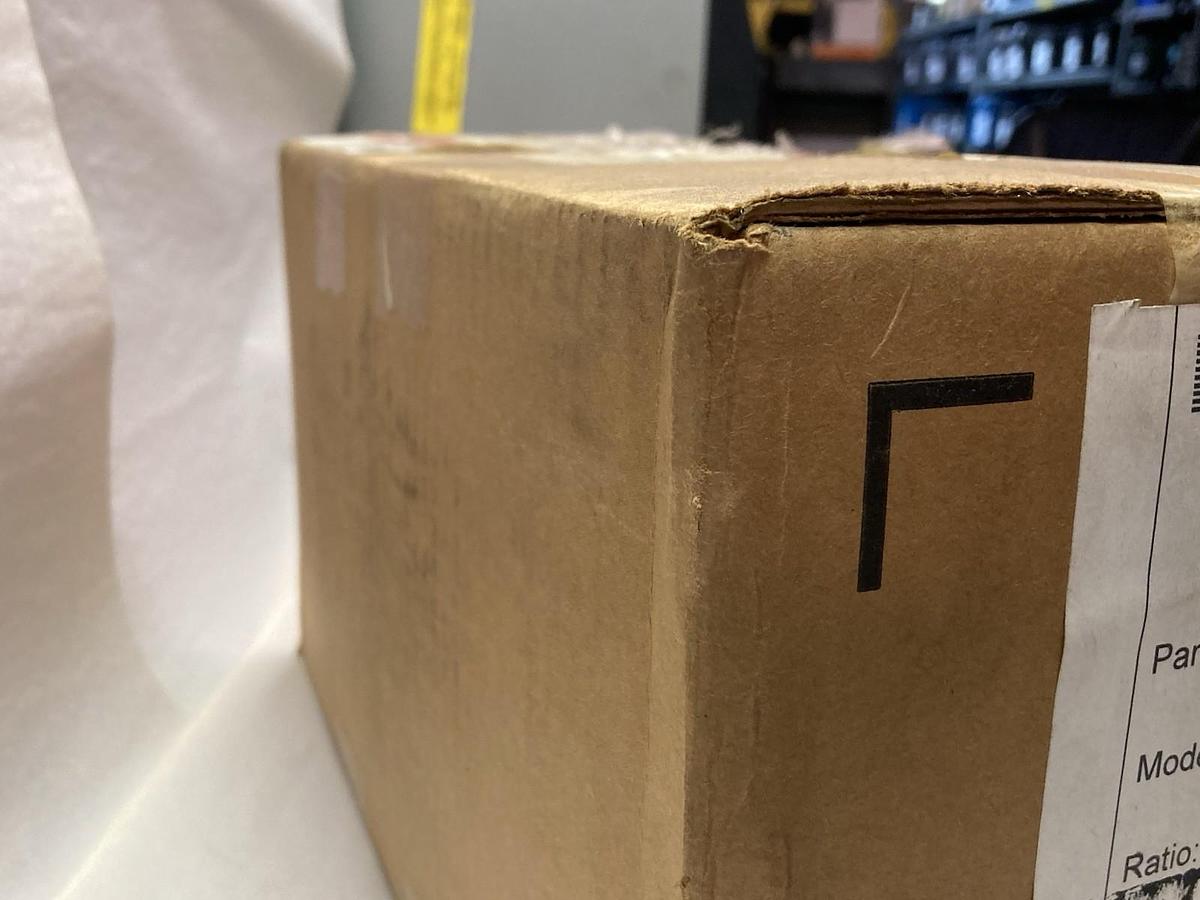 Used Hub City,0220-60554,Speed Reducer Model 186 Ratio 15:1 Frame 56C