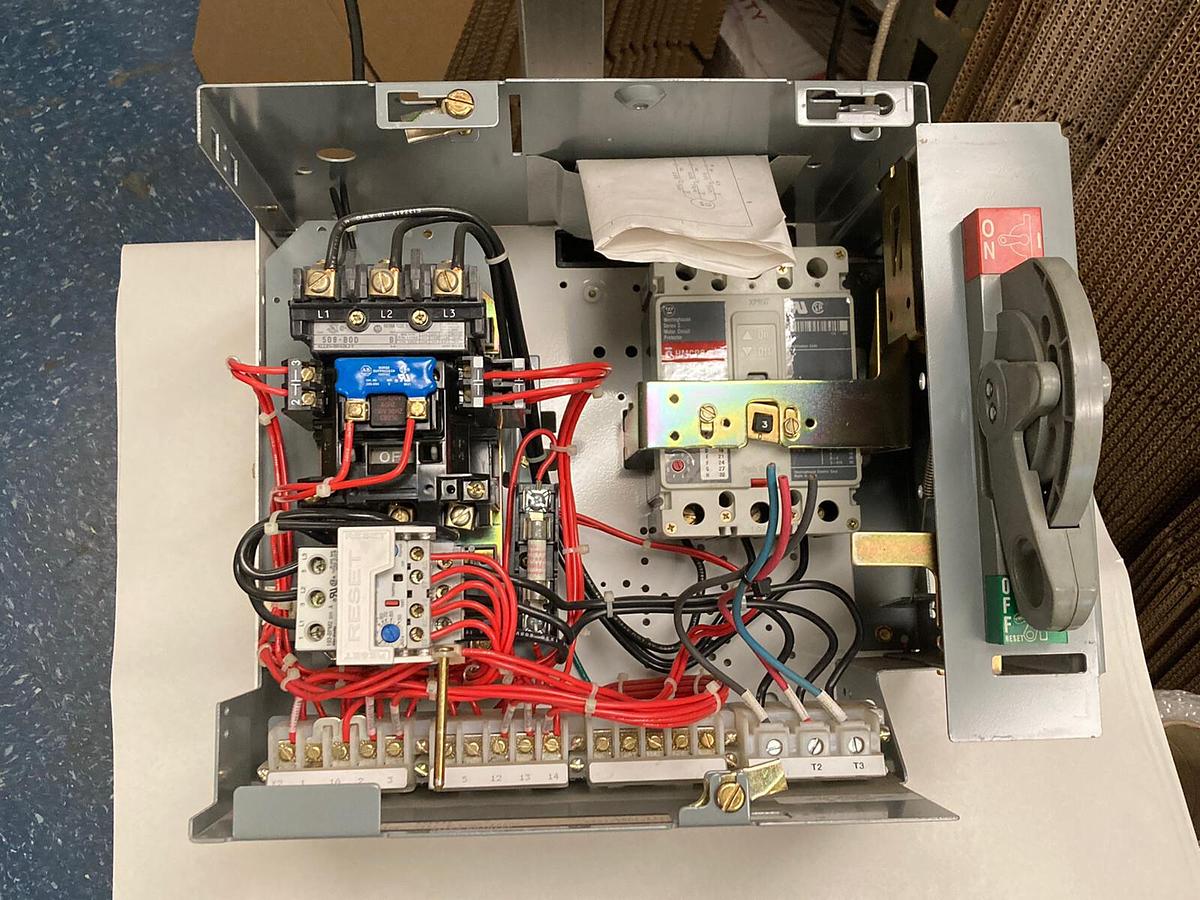 Used Allen-Bradley,2100 2113,Size 1 MCC 12 INCH Starter Bucket 3amp breaker