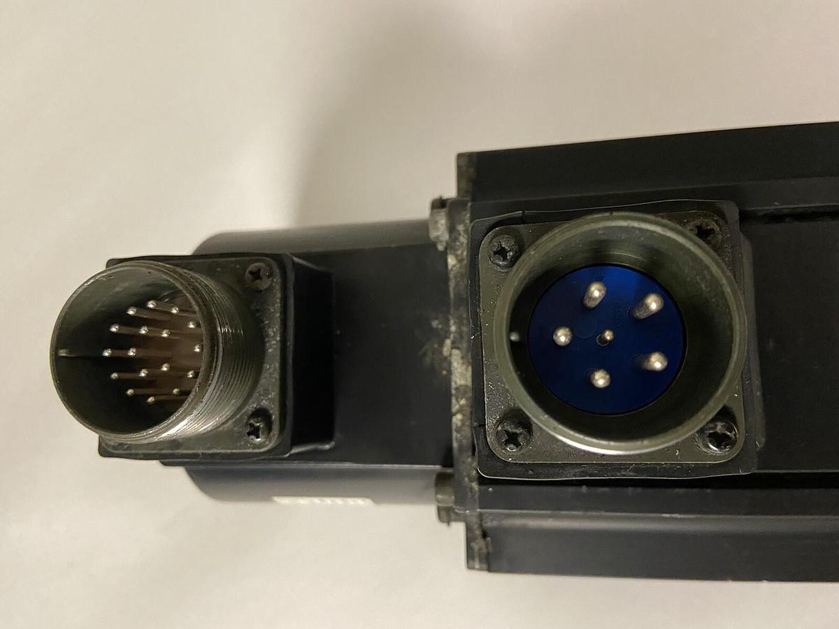 Used Nachi,MSM152Q2D,Servo Motor 3000RPM 1.5kW 4.77Nm