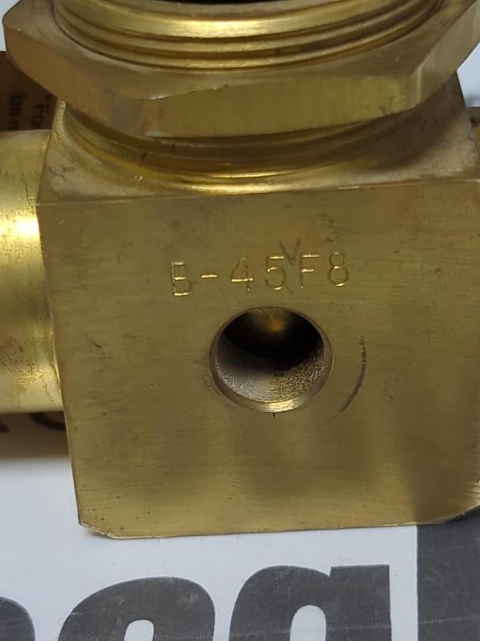 WHITEY,B-45VF8,BRASS BALL VALVE MISSING BOX NOS