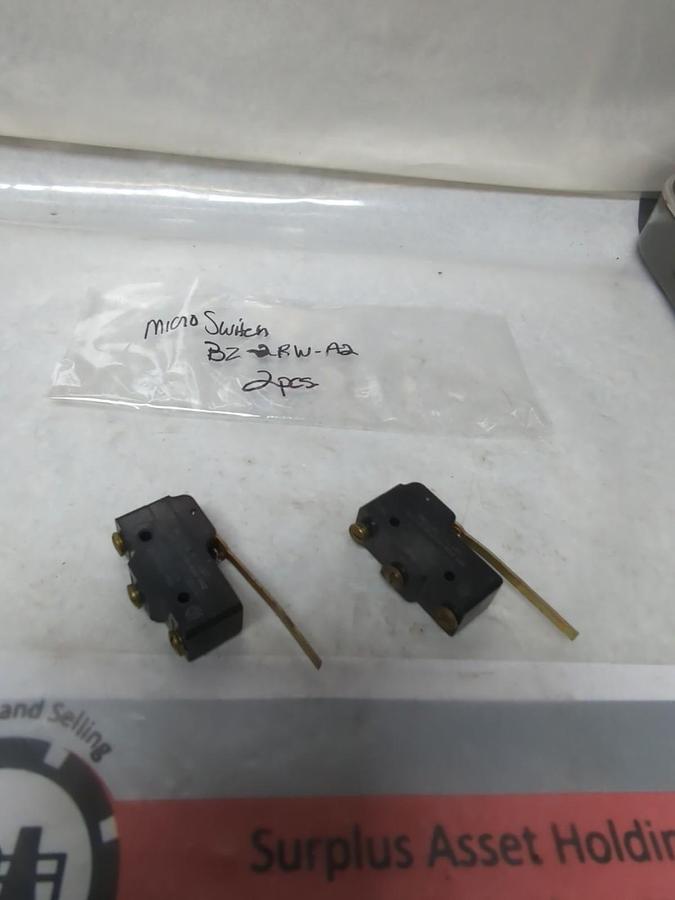 Used MICRO SWITCH,BZ-2RW-A2,MICRO SWITCH 15A 125/250 OR 480 VAC LOT OF 2 PRE-OWNED
