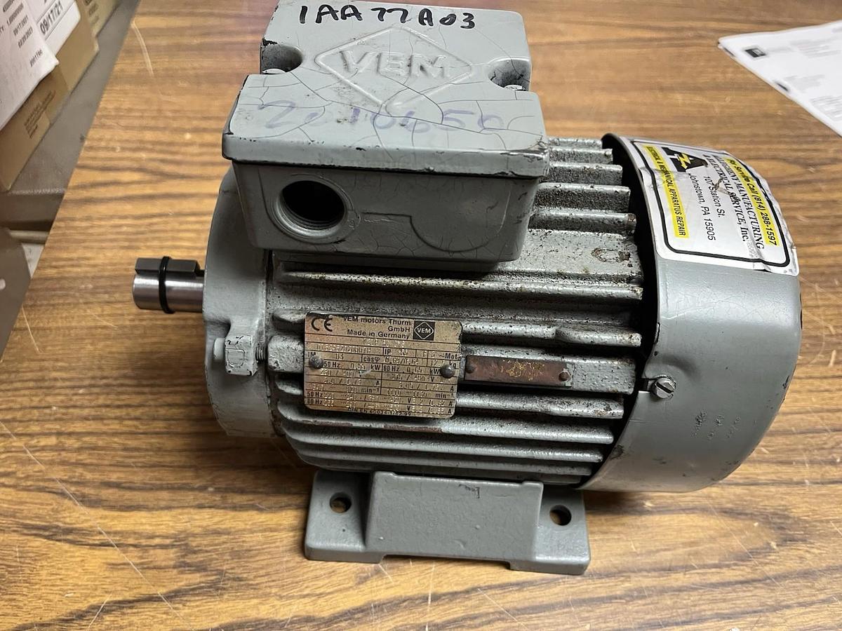 Used VEM,K21R-60-G-6,MOTOR .55kW 230/480V 3PH 1130RPM