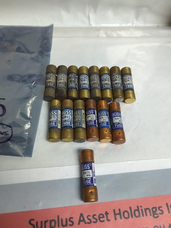 Used COOPER BUSSMANN,NON15,ONE-TIME 15 AMP FUSE LOT OF 15 PRE-OWNED