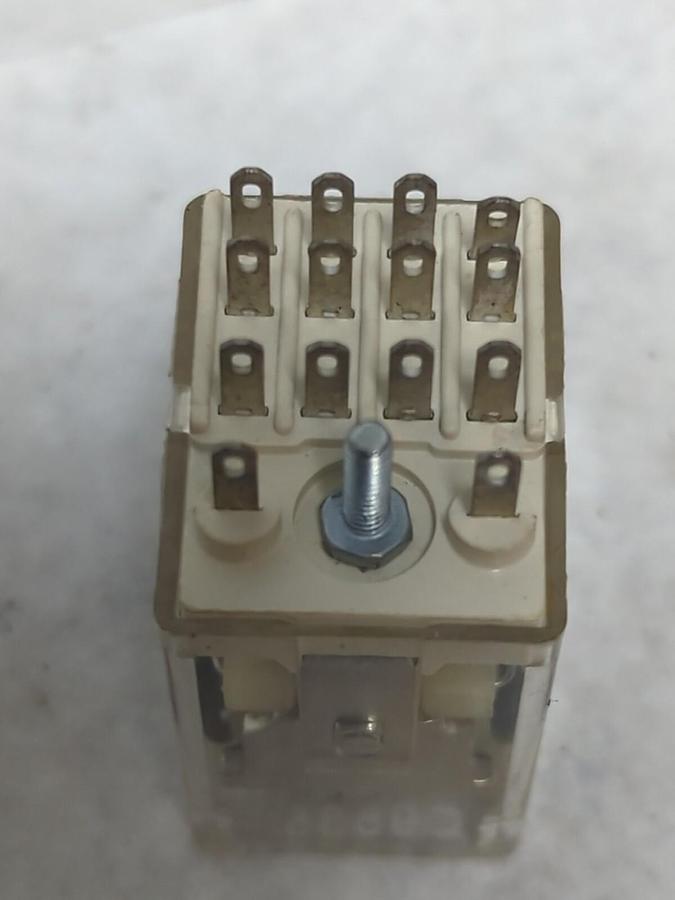 POTTER & BRUMFIELD,KHU-17D11-24,PLUG IN RELAY LOT OF 2 MISSING BOXES