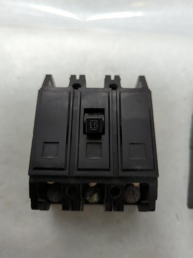 Used WESTINGHOUSE,15A,CIRCUIT BREAKER 15 AMP 3-POLE LOT OF 2 PRE-OWNED