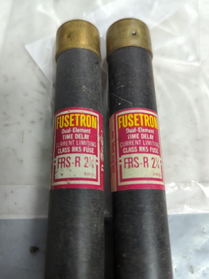 Used COOPER BUSSMANN,FRS-R-2-1/4,FUSETRON 2-1/4 AMP FUSE LOT OF 2 PRE-OWNED