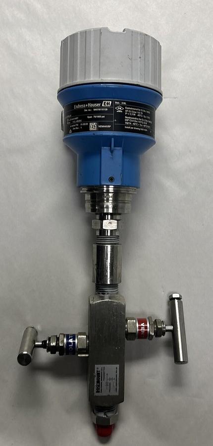 Used ENDRESS HAUSER,PMP51-FB21JD1UGFRLJA1,PRESSURE TRANSMITTER