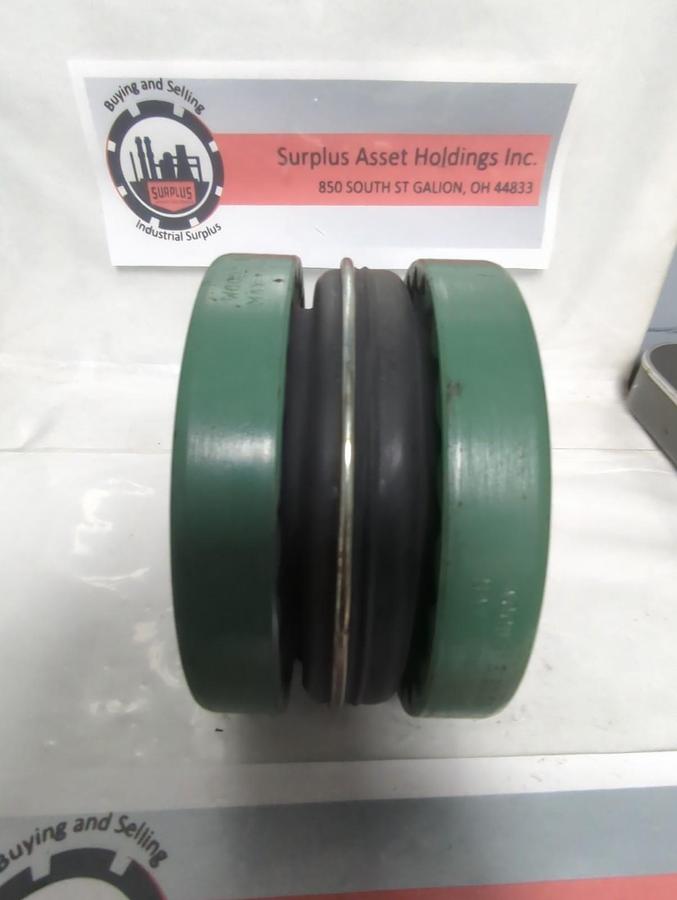 Used WOOD"S,9 SC 35,FLANGE COUPLING SURE-FLEX SLEEVE SET PRE-OWNED