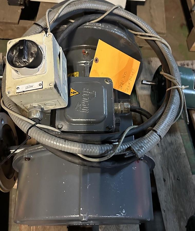 Used Invicta,BL40-27/6 209343,Vibrator Unit 1152RPM 1800W 480V Class F