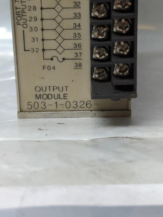 Used ROBOTRON,503-1-0326,OUTPUT MODULE 1-32 120VAC PRE-OWNED