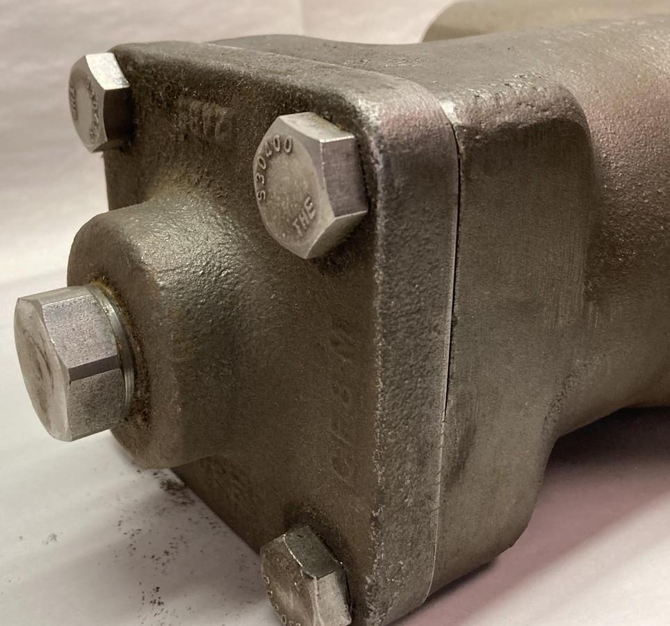 Used Spraying Systems,Model 16106-2-1/2-TW-SS-50,Strainer 2-1/2 Inch 200PSI