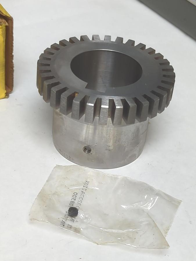 FALK,704621,1050T HUB FOR 50 & 1050T STEELFLEX COUPLINGS NOS
