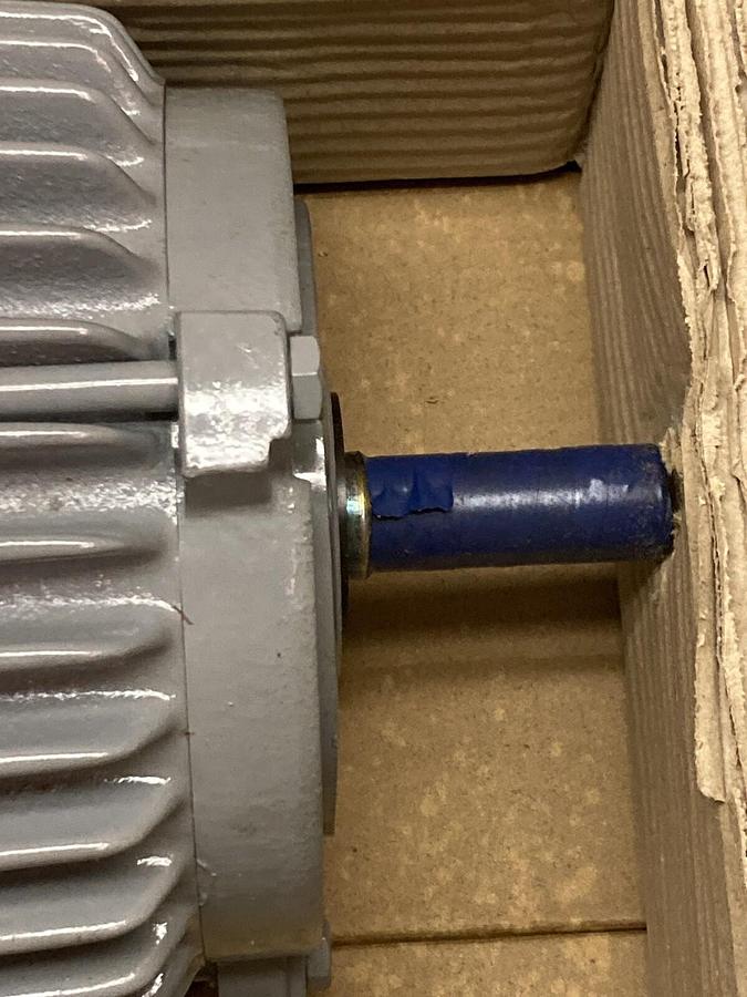 General Electric,5KE145BC202C,3-Phase AC Motor 1730rpm 1 1/2Hp 145T Frame