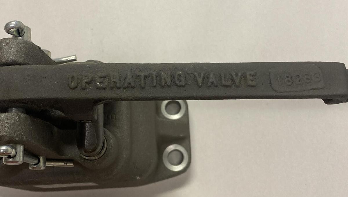 ROSS,3126A4007,HAND LEVER MANUAL VALVE NOS