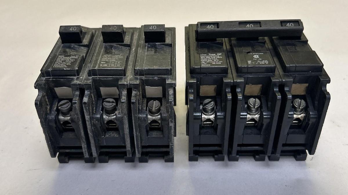 Used ITE,Q340,CIRCUIT BREAKER 40A 240V 3P LOT OF 2