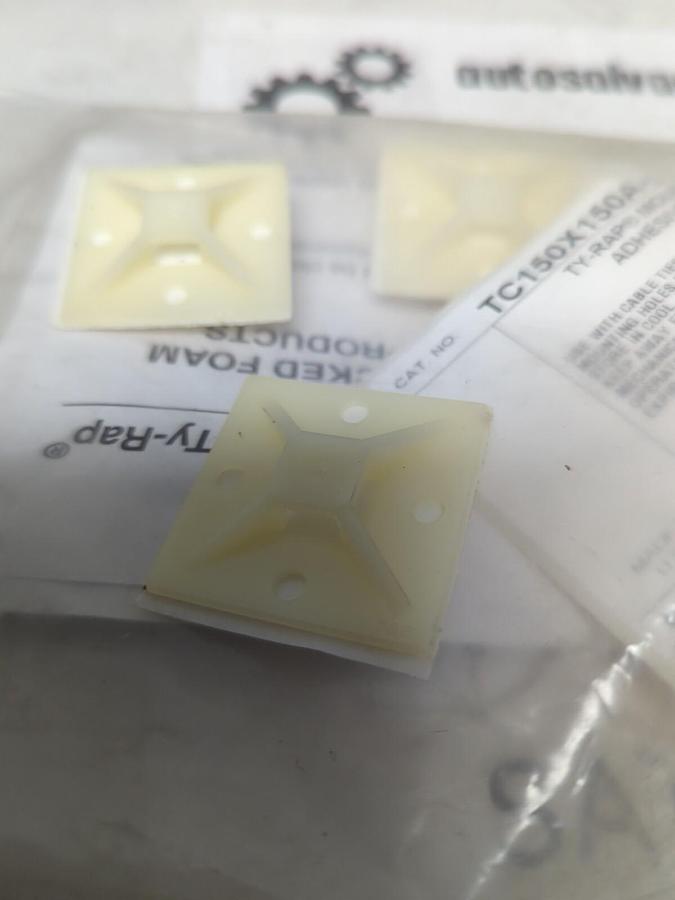 THOMAS & BETTS,TC150X150AL,TY-RAP ADHESIVE BACKED MOUNTING BASE BAG OF 40 PIECES