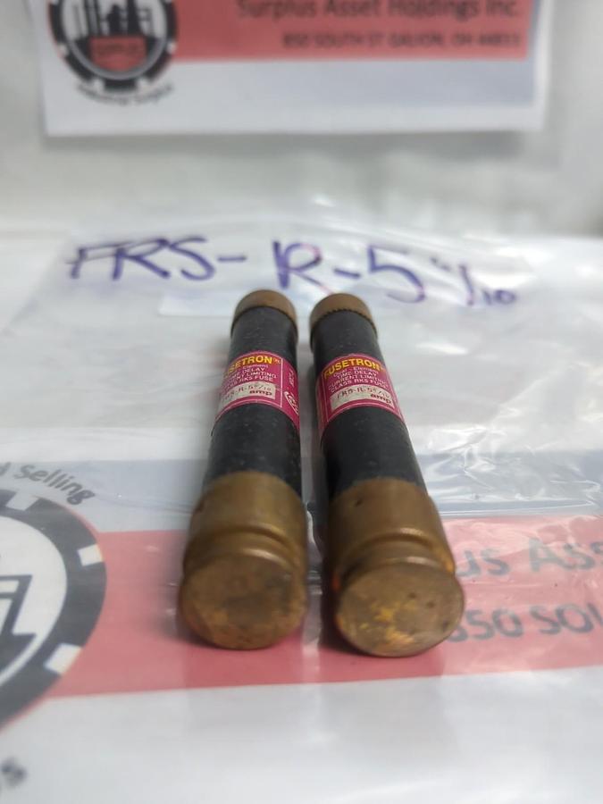 Used COOPER BUSSMANN,FRS-R-5-6/10,FUSETRON 5-6/10 AMP FUSE LOT OF 2 PRE-OWNED