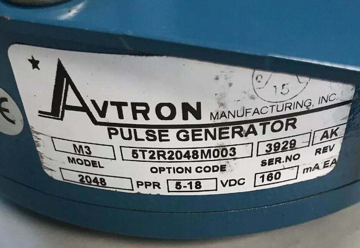 Used Avtron,M3 5T2R2048M003,Pulse Generator