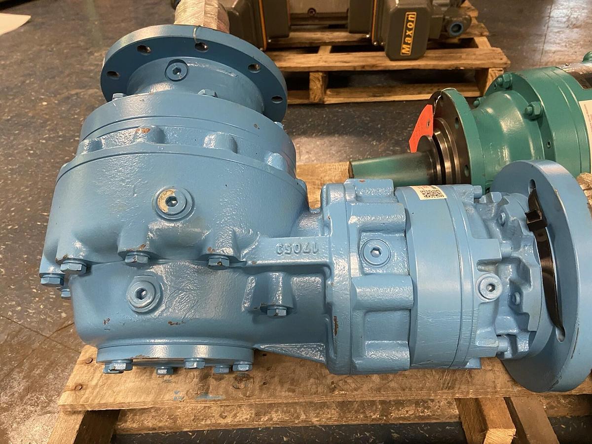 BREVINI,B0018609,PLANETARY GEAR REDUCER EC2045-010 RATIO 169.8