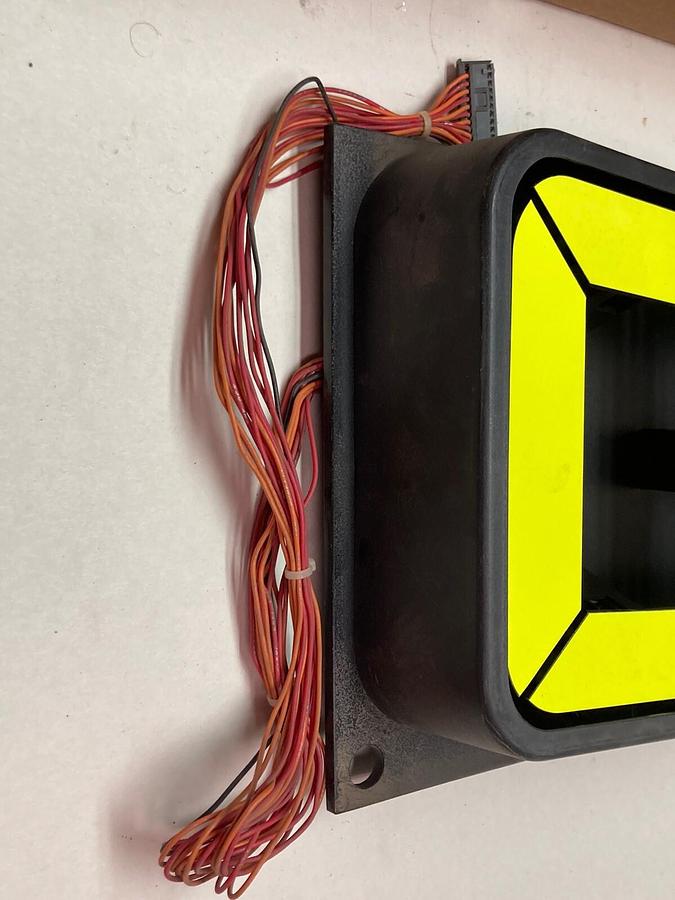 Used Signalex Div. Straver Co.,900L-3,Number Display