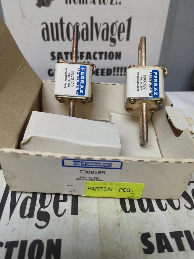 FERRAZ SHAWMUT,C300129,PROTISTOR FUSE W/ INDICATOR BOX OF 2 NOS