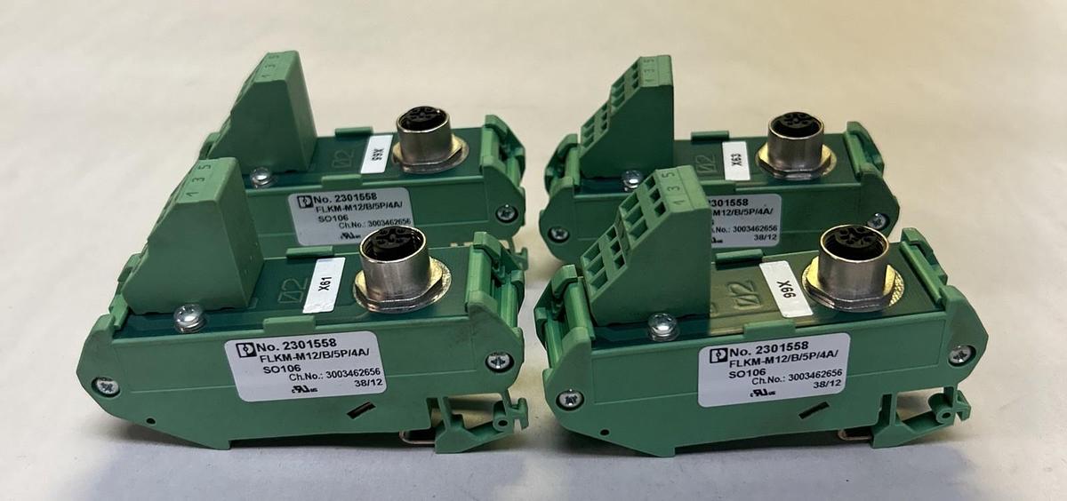 Used PHOENIX CONTACT,FLKM-M12/B/5P/4A/SO106,VARIOFACE MODULE LOT OF 4