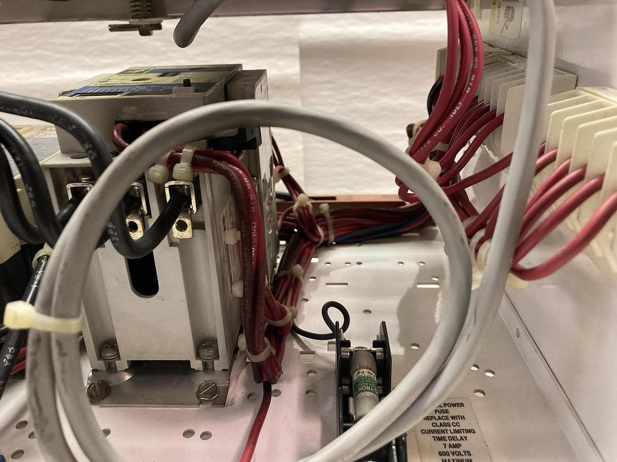 Used Cutler Hammer,Size 2,MCC Starter Feeder Bucket W200M2CFC BREAKER 45a