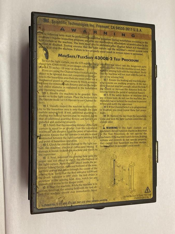 Used STI,70011-1032/70010-1129,Light Curtain Controller