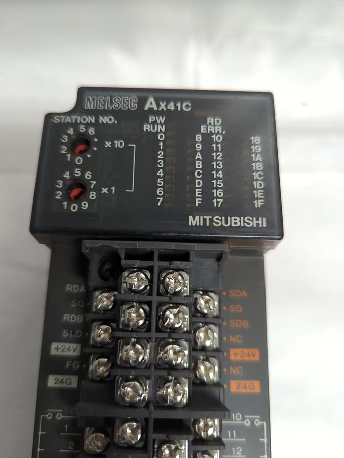 Used MITSUBISHI,AX40Y1C,MELSEC INPUT UNIT MISSING DOORS PRE-OWNED