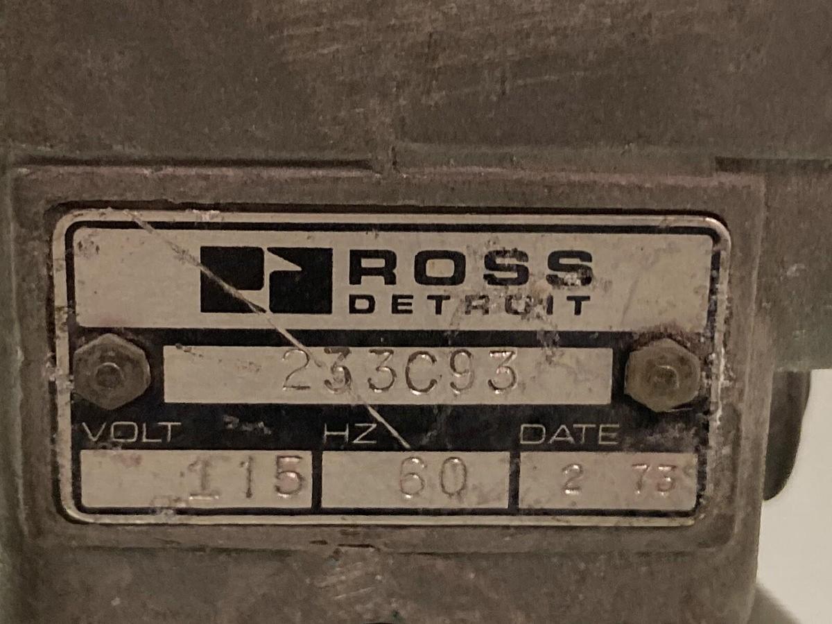 Used Ross,2673A6001,Pneumatic Valve Size 1
