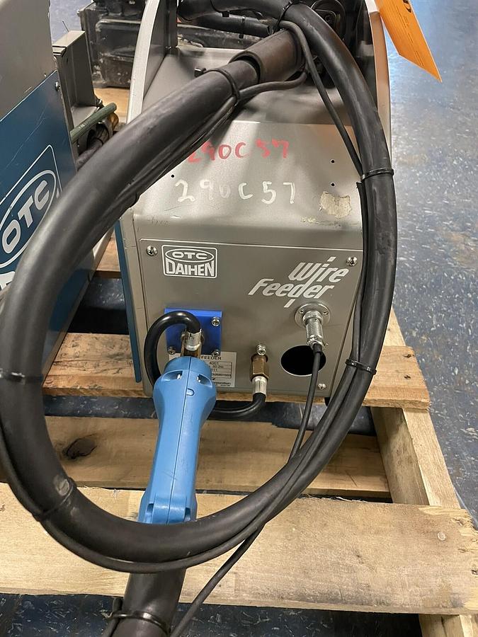 Used OTC DAIHEN,AFF-4001,WELD WIRE FEEDER AFF-4001