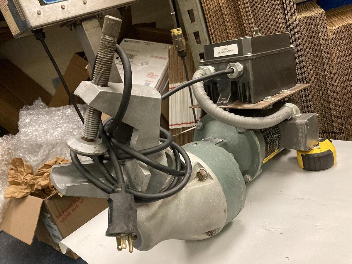 Used IPTS,RPQ1,3-Phase Mixer 0.33Hp 1725RPM Converted 110V by Genesis Hybrid Control