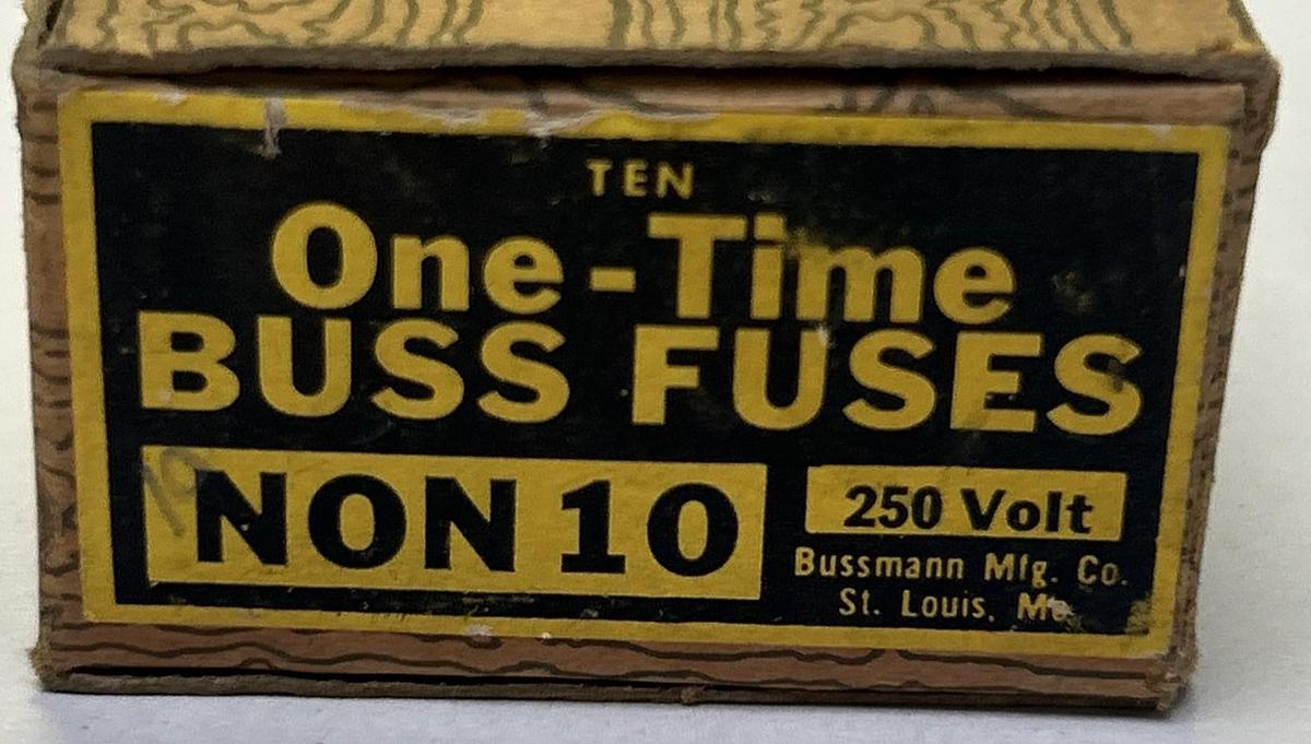 BUSSMANN,NON10,FUSE 10A 250V LOT OF 10 NOS
