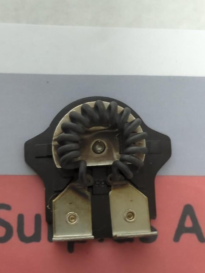 Used WESTINGHOUSE,AZ-8.5,OVERLOAD THERMAL HEATER RELAY LOT OF 3 MISSING SCREWS USED