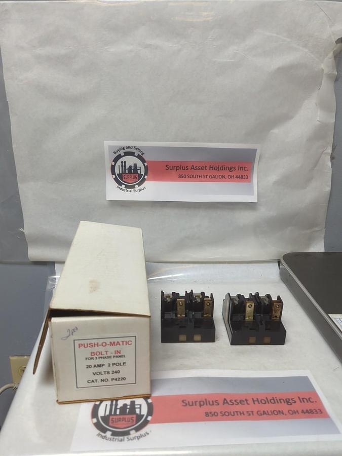 Used PUSH-O-MATIC,P4220,CIRCUIT BREAKER 20 AMP 2-POLE LOT OF 2 PRE-OWNED