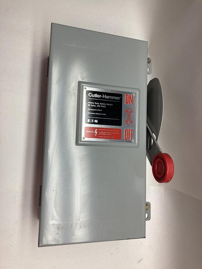Cutler-Hammer,Model DH322FDK,Heavy Duty Disconnect Switch 60A