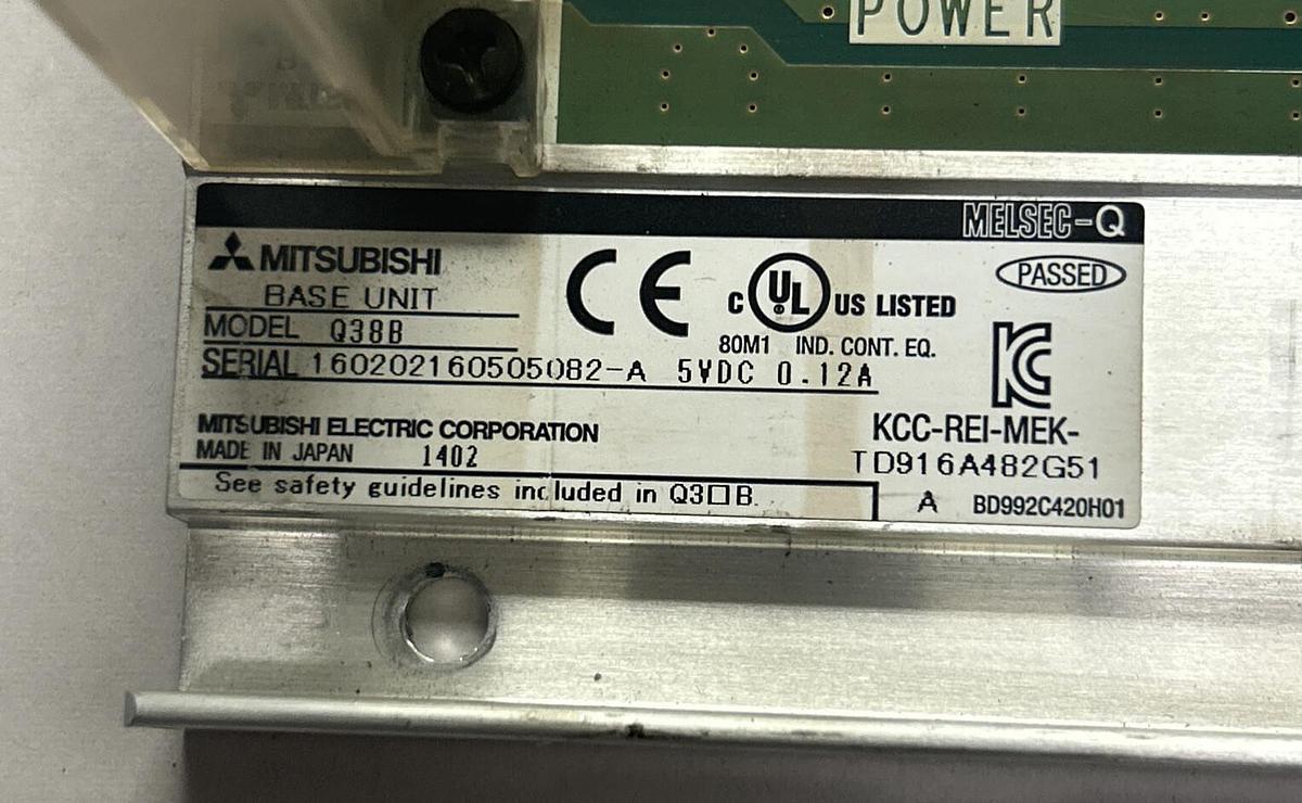 Used MITSUBISHI,Q38B,8 SLOTS PLC RACK