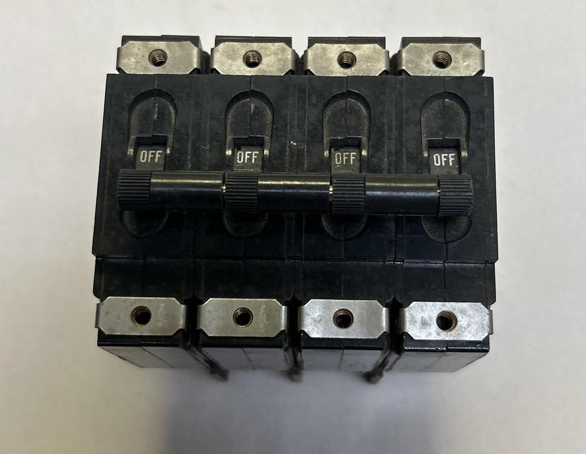Used HEINEMANN,AM4S-231-1,CIRCUIT BREAKER 15A 480V 4P