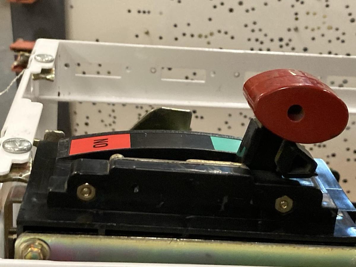 Used GE,E33752,Evolution FVNR Size 3 Dual FUSED Starter MCC Bucket 60Hz 120V 50A