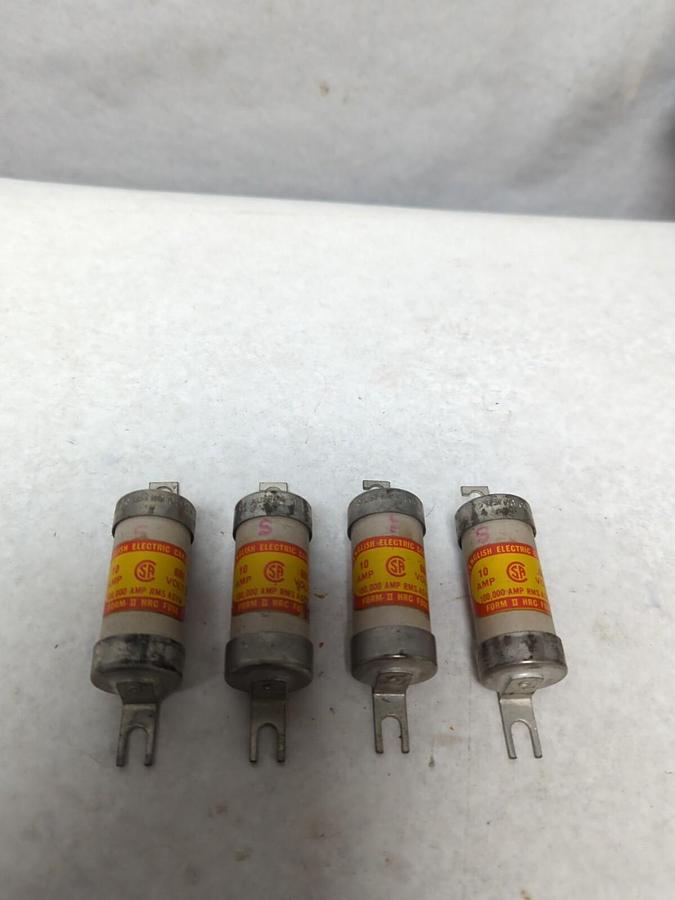 Used ENGLISH ELECTRIC,CIA10,BOLT ON FUSE 10 AMP 600V LOT OF 4 PRE-OWNED