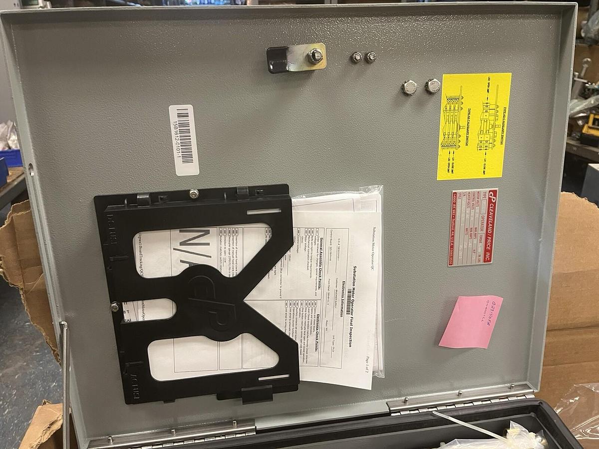 Used CLEAVELAND PRICE,TP-C2,SUBSTATION OPERATOR MOTOR 120VAC CONTROL 120VAC 15K TORQ